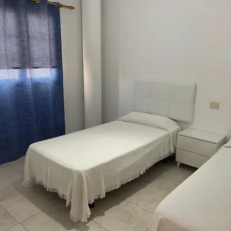 Calle Eusebio Carballo Estevez *